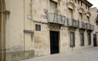 Felizmente el asilo de ancianos no cambiará de ubicación en Villena