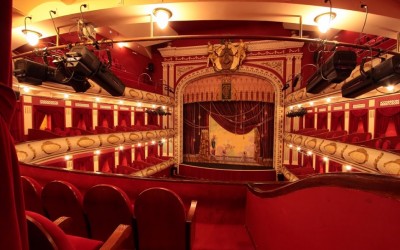 El Teatro Chapí continúa aplazando espectáculos de su programación de Primavera