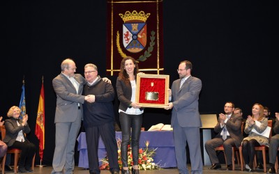 Emotivo acto de entrega de la Medalla de Oro al Centro Juvenil Don Bosco