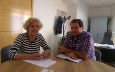 La concejala de Igualdad se reúne con la asociación «El Príncipe Lila» para trabajar la temática LGTBI