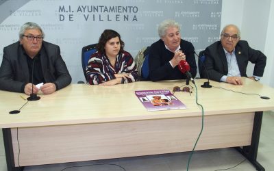 El artista local Juan Flor Azorín dona una talla del Ecce Homo