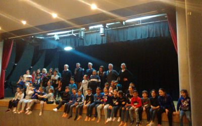 Danza y teatro comunitario en el colegio Santa Teresa
