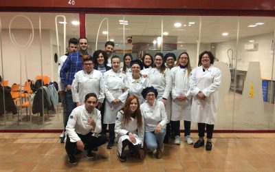 Finaliza el curso de ayudantes de cocina y camareros del CdT