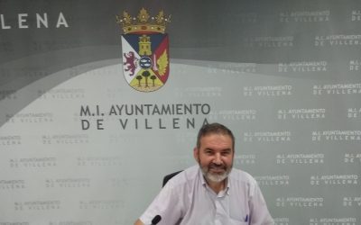 Antonio Pastor, Concejal de Ciclo de Agua, explica cómo actuar para conseguir la bonificación en la factura del agua.