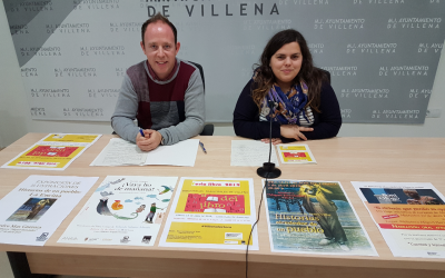 Libros y literatura inundan Villena