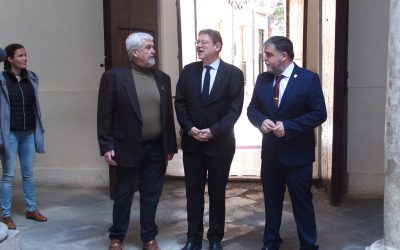 El President de la Generalitat se reúne con el equipo de gobierno en Villena