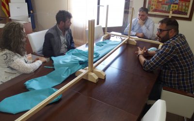 Diliana transforma su producción festera en textil sanitario