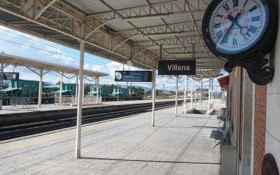 ADIF formaliza el contrato para la instalación de dos ascensores y mejora de la accesibilidad de la estación de Villena