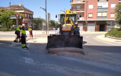 El servicio de limpieza viaria retira 56.000 kilos del arrastre causado por  la tormenta de verano del pasado viernes