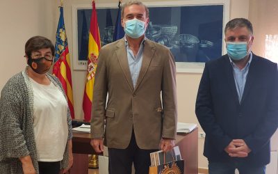 El presidente de la Asociación de Castillos y Palacios Turísticos de España visita la ciudad y explica las acciones de promoción turística para Villena
