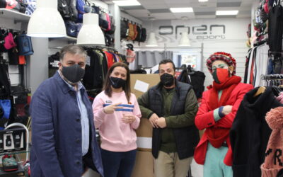 La corporación municipal participa en la promoción de la campaña de fomento del comercio y servicios local y su premio