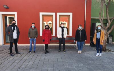 Villena incorpora 5 jóvenes en desempleo a la plantilla municipal