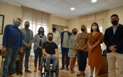La Corporación Municipal recibe al Campeón de España de Slalom en silla de ruedas