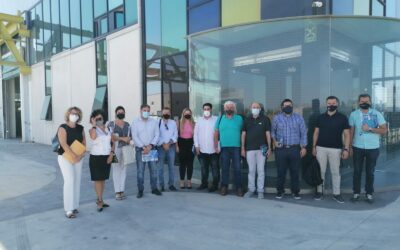 El director general de FP, empresas y Ayuntamiento de Villena generarán cursos de especialización para atender necesidades de distintos sectores industriales