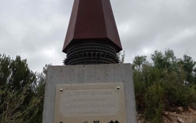 El Ayuntamiento repone la placa conmemorativa en el lugar del hallazgo del Tesoro de Villena