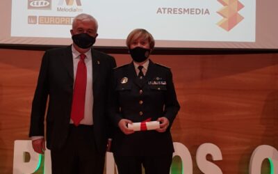 La Policía Local de Villena recibe el Premio de Honor en representación de los servicios esenciales contra la pandemia