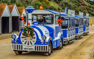 El Ayuntamiento mantiene actividades al aire libre como la visita de Papá Noel y un tren turístico navideño