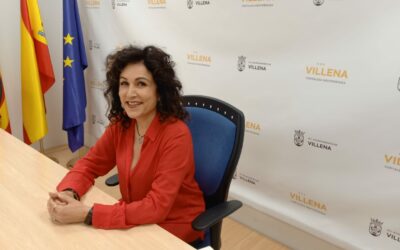 Esther Esquembre renuncia al acta de concejala para iniciar nueva etapa profesional