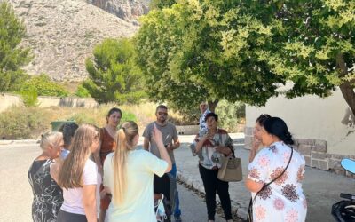 Las ediles de Bienestar Social, Medio Ambiente y Parques y Jardines se reúnen con vecinos y vecinas  de San Francisco para avanzar en los planes de recuperación del barrio