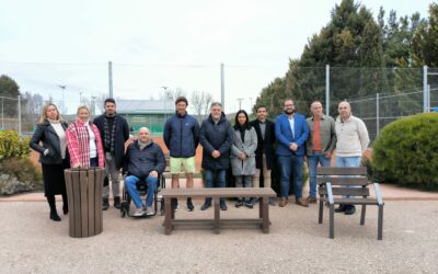 El alcalde celebra la apuesta de Equelite en Villena por sus planes de ampliación del centro deportivo