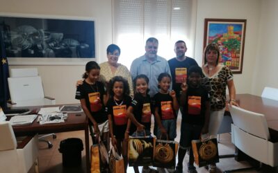 Seis niños y niñas saharauis pasan el verano con familias de Villena