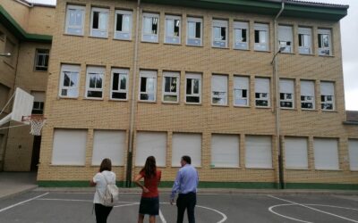 El alcalde visita las obras de mejora de la eficiencia energética en el CEIP Ruperto Chapí
