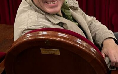 El Teatro Chapí reconoce la grandeza teatral de Carmelo Gómez y ‘bautiza’ una de sus butacas con su nombre