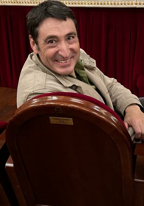 El Teatro Chapí reconoce la grandeza teatral de Carmelo Gómez y ‘bautiza’ una de sus butacas con su nombre