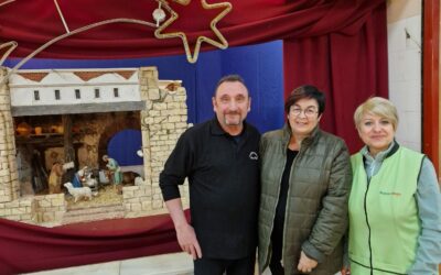 El Mercado Municipal inicia su campaña de promoción navideña con sorteos y actividades   