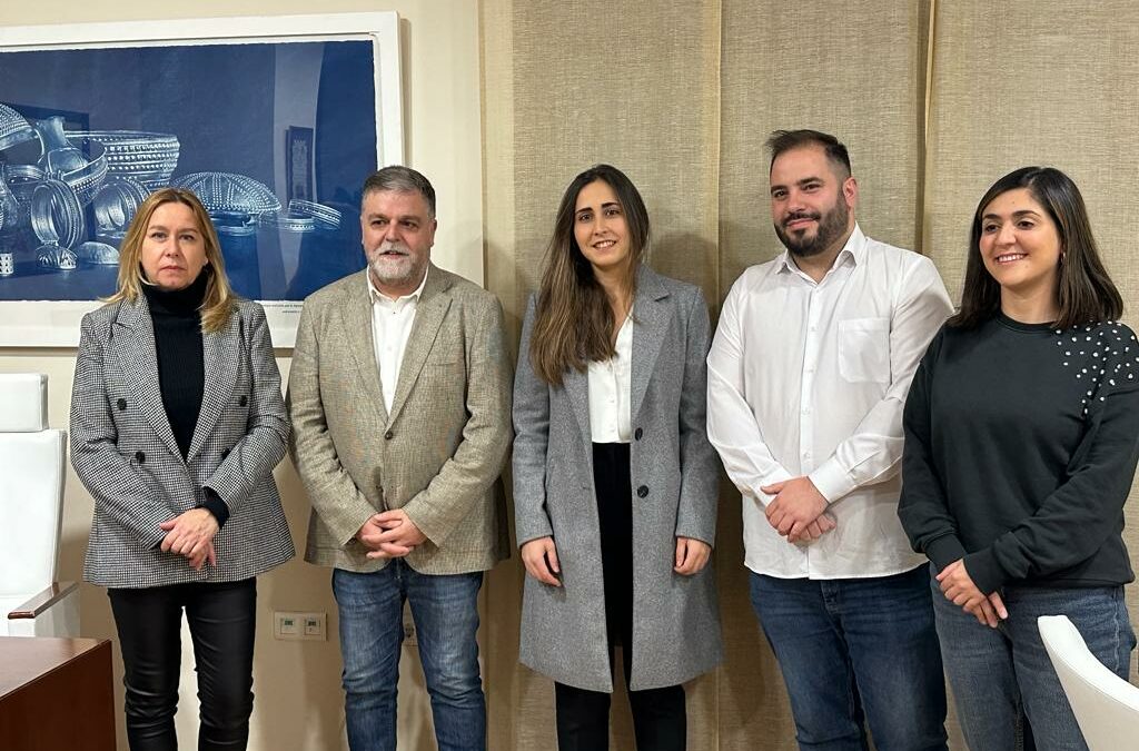 La Corporación recibe a Jessica Castelló, jugadora número 12 del ranking del World Padel Tour