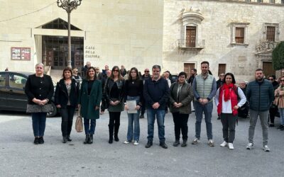 Villena se concentra en reivindicación del Día Internacional contra el Cáncer Infantil