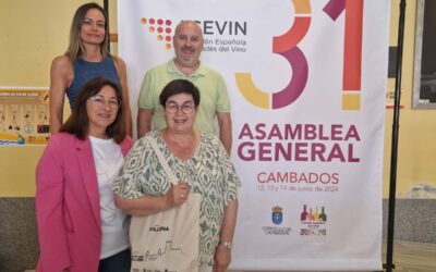 Villena presenta su iniciativa de Experiencias Innovadoras Sostenibles con las bodegas y restaurantes locales en  la Asamblea de Ciudades del Vino
