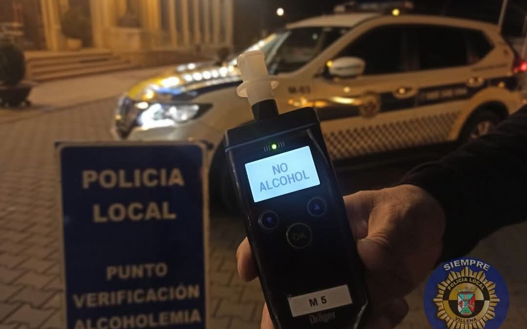 Policía Local de Villena despliega medidas de prevención de accidentes de tráfico y control del consumo de alcohol durante las fiestas