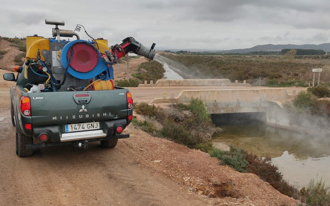 Villena intensifica la campaña contra la plaga de mosquito