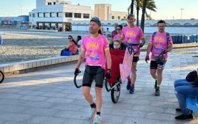 Éxito de la iniciativa solidaria ‘El Viaje de Emma’, 110 kilómetros por el Vinalopó hasta Santa Pola para sensibilizar sobre las enfermedades raras