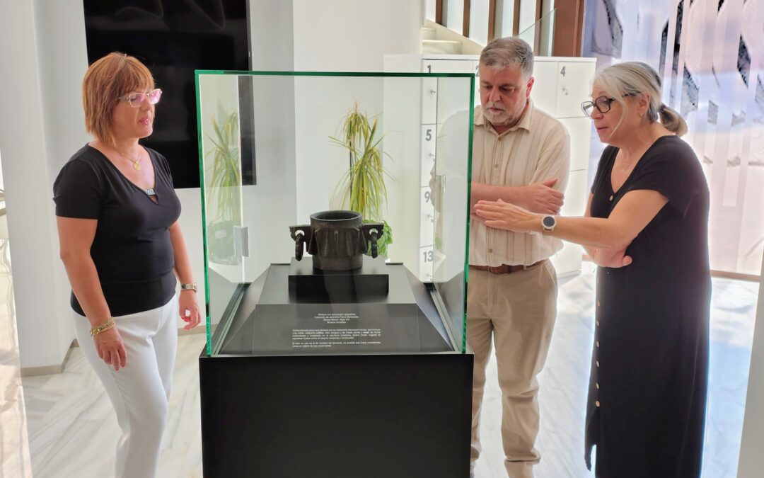 El MUVI presenta un mortero de bronce como pieza excepcional de la etapa islámica en la península