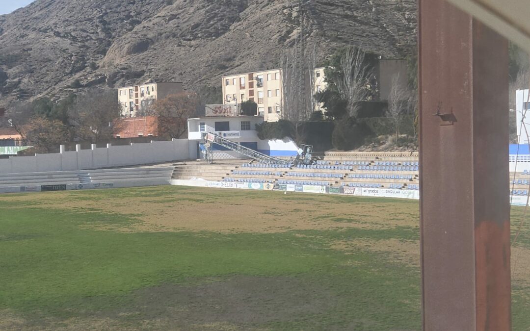 El Ayuntamiento de Villena pide extremar las precauciones ante las fuertes rachas de viento