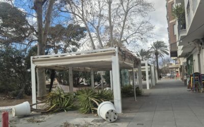 El Ayuntamiento decreta el cierre de parques y anula actividades al aire libre durante la tarde del viernes por el nivel de alerta Naranja por fuertes vientos