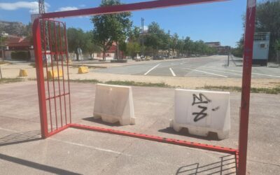 El Ayuntamiento denuncia el robo repetido de los soportes de la portería de futbol sala en el Recinto Ferial
