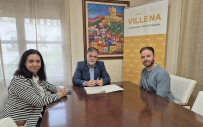 El nuevo director de Deportes toma posesión de su cargo con el objetivo de impulsar los servicios del área a ciudadanos y clubes