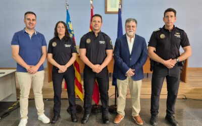 Dos nuevos agentes toman posesión como Policía Local de Villena
