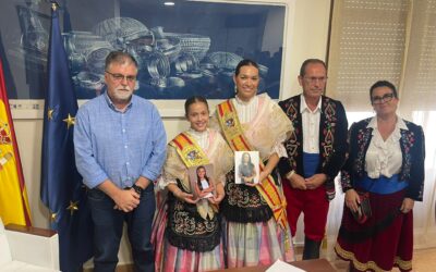 Claudia Navarro y Cloe Ruiz, elegidas nuevas Regidoras Mayor e Infantil de Villena