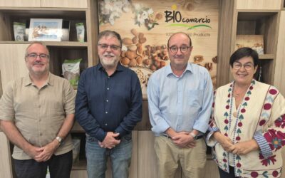 El equipo de Gobierno explica a los responsables de Biocomercio los resultados de la misión comercial a China